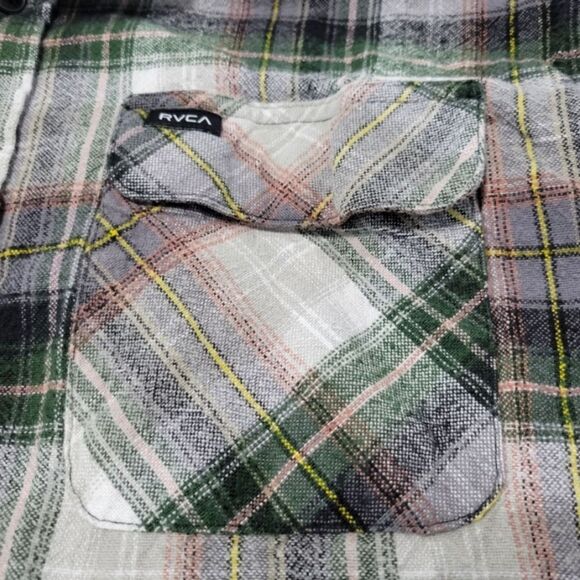 RVCA Shirt Size XL Regular Fit RVCA Flannel Button Down Long Sleeve Shirt Plaid - Picture 4 of 6